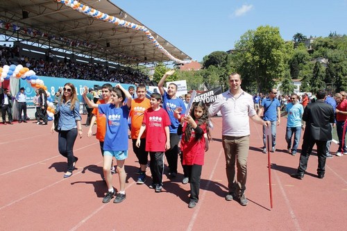 8. Ulusal zel Sporcular Atletizm enlii al treni