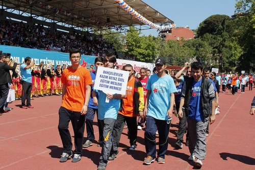 8. Ulusal zel Sporcular Atletizm enlii al treni