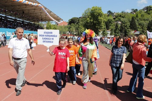 8. Ulusal zel Sporcular Atletizm enlii al treni