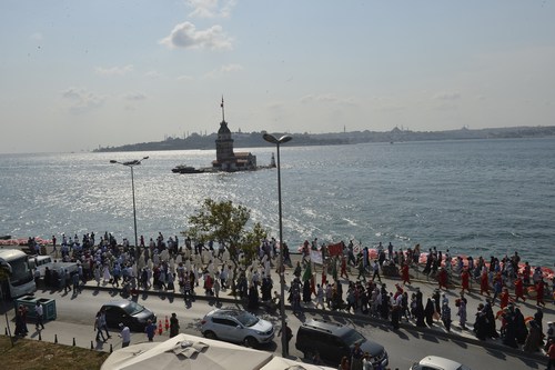 skdar'dan kutsal topraklara 99 yl sonra tarihi yolculuk yeniden yapld