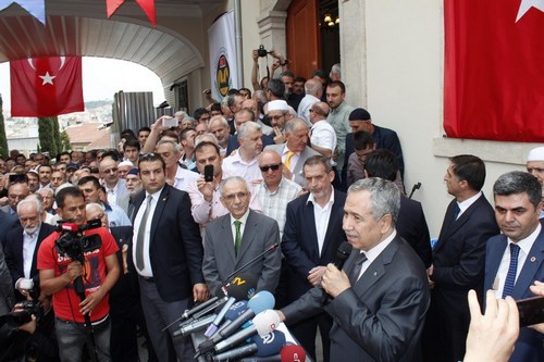 skdar Aziz Mahmut Hdayi Camii restore edilerek yeniden ibadete ald