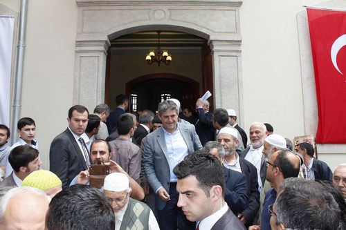 skdar Aziz Mahmut Hdayi Camii restore edilerek yeniden ibadete ald