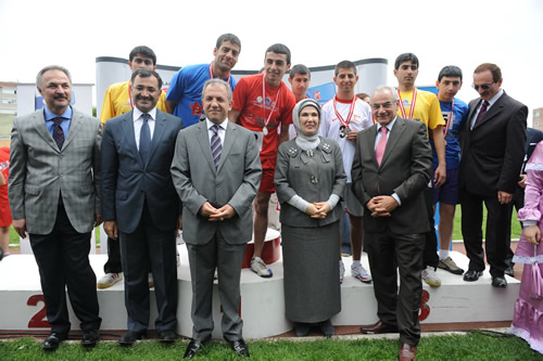 skdar Belediyesi 5. zel Sporcular Atletizm enlikleri