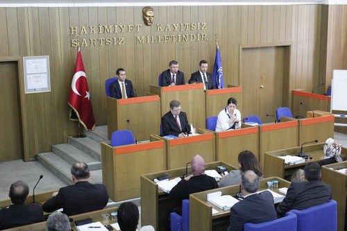 skdar Belediye Meclisi Nisan 2014 7. dnem ilk meclis oturumu