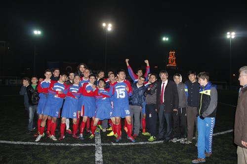 8. Geleneksel Bahar Kupas 2. Amatrler Futbol Turnuvas'nn ampiyonu cadiyespor