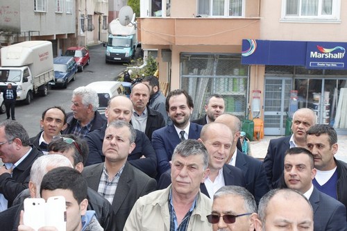 skdar Belediyesi tarafndan yaptrlan amlktepe Camii dualarla ibadete ald