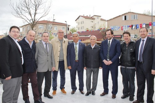 skdar Belediyesi tarafndan yaptrlan amlktepe Camii dualarla ibadete ald