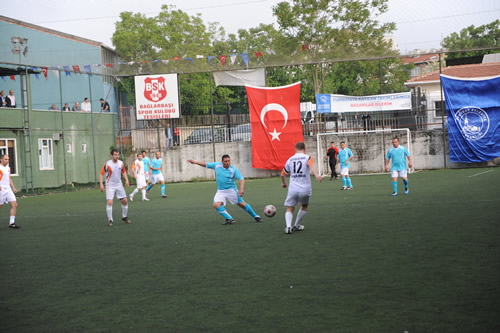 Birimler Aras Futbol Turnuvas'nda ampiyonluu Gvenlik Mdrl kazand.