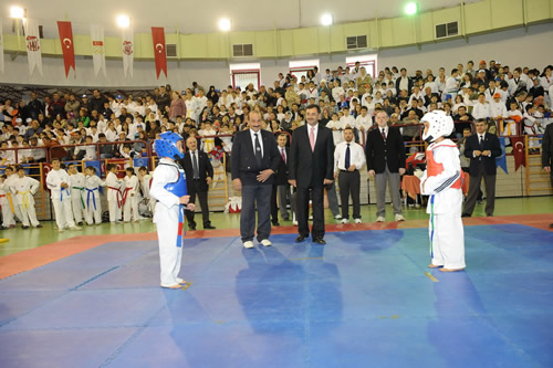 skdar Belediyesi Spor Oyunlar'na byk ilgi