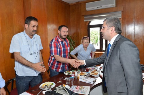 Hilmi Trkmen, skdar Yerel Basn temsilcilerini misafir etti