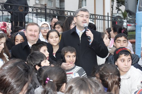 Dost Kervan skdar'dan Suriye'ye Uzanan Karde Eli yardm kampanyas amacna ulat