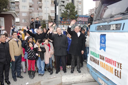 Dost Kervan skdar'dan Suriye'ye Uzanan Karde Eli yardm kampanyas amacna ulat