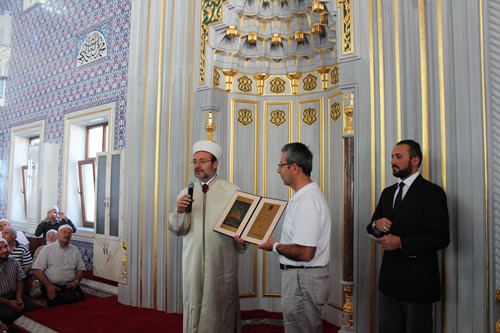 skdar Gzeltepe Birlik Camii Ramazan aynn ilk Teravihi'ne yetitirildi