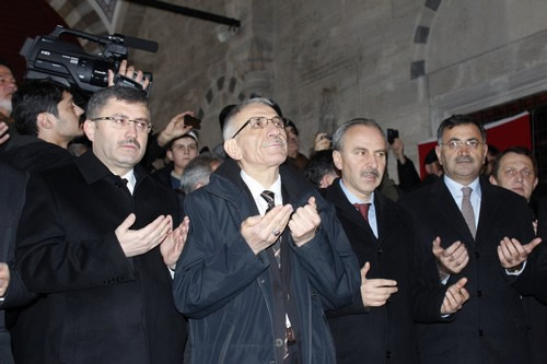 skdar Mihrimah Sultan Camii yeniden ibadete ald