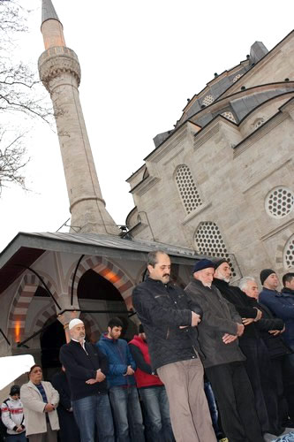 skdar Mihrimah Sultan Camii yeniden ibadete ald