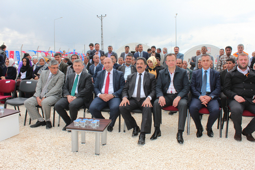 ''Onlar Mutlu Etmek ocuk Oyunca'' kampanyas anlurfa datm grntleri