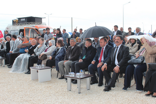 ''Onlar Mutlu Etmek ocuk Oyunca'' kampanyas anlurfa datm grntleri