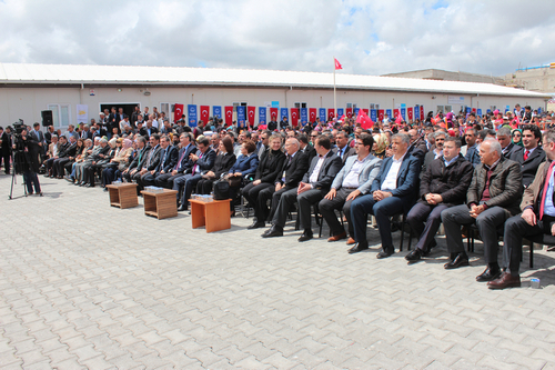 ''Onlar Mutlu Etmek ocuk Oyunca'' kampanyas anlurfa datm grntleri