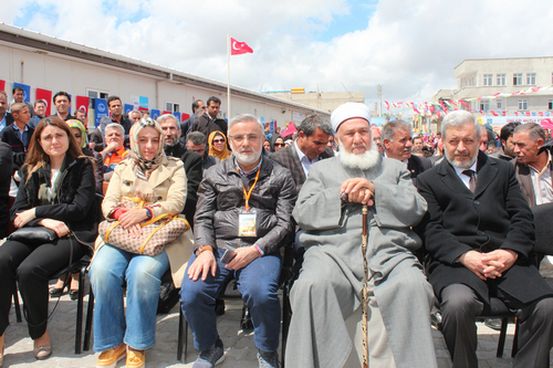 ''Onlar Mutlu Etmek ocuk Oyunca'' kampanyas anlurfa datm grntleri