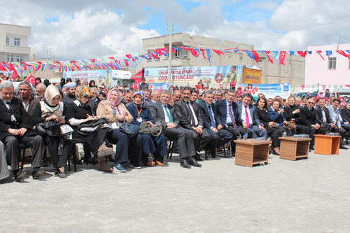 ''Onlar Mutlu Etmek ocuk Oyunca'' kampanyas anlurfa datm grntleri