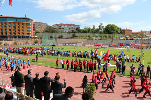 skdar'da 23 Nisan ocuk Olimpiyatlar'nn 5.'si gerekletirildi