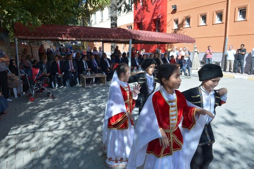 skdar'da 2013-2014 Eitim ve retim dneminin al amlca'da yapld