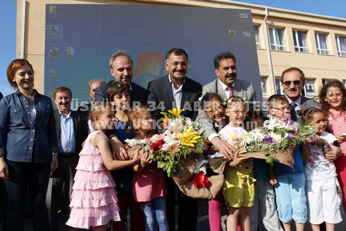 4. Murat lkretim Okulu Spor Salonu Al Treni