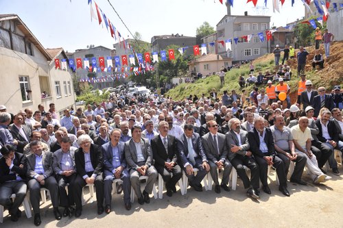 24 Derslikli Yavuztrk lkretim Okulu'nun Temeli Atld