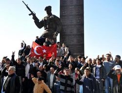 Terrist saldr skdar'da protesto edildi