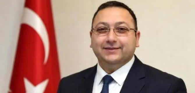 Üsküdar Belediye Başkanı Dündar Ziya Gültekin oldu
